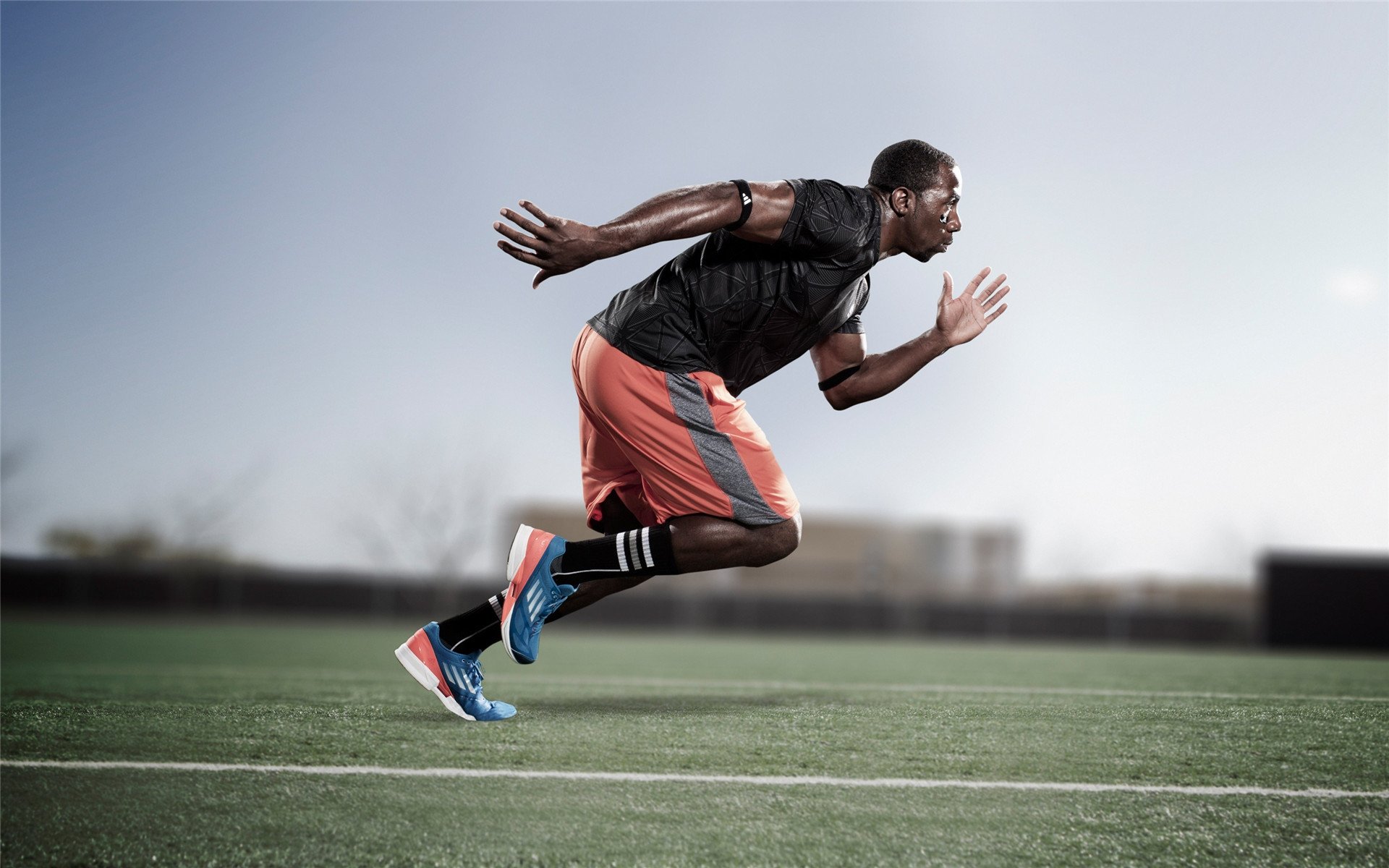 国家队战术风格为何随教练更迭频繁，国家队的训练都是封闭的吗